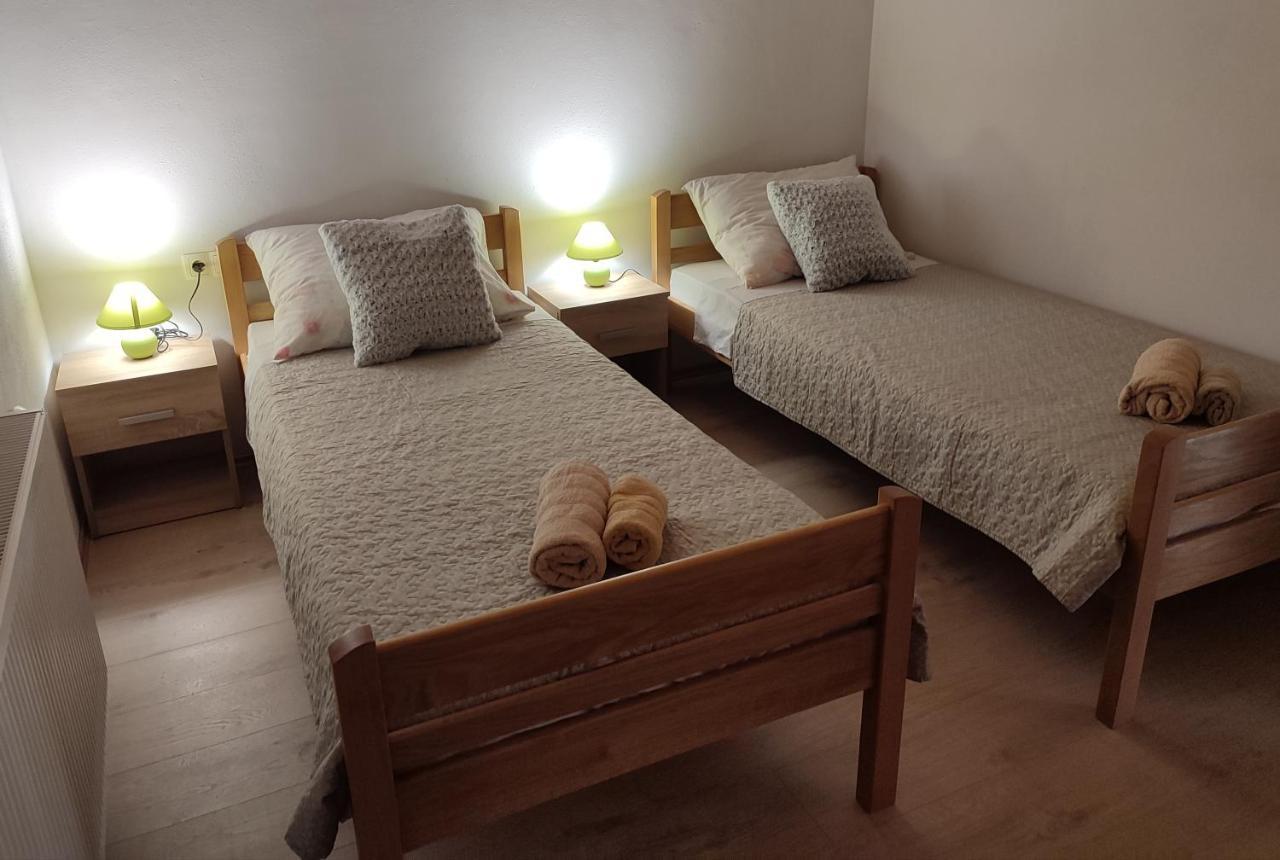 סקארדין Apartments Pulic מראה חיצוני תמונה